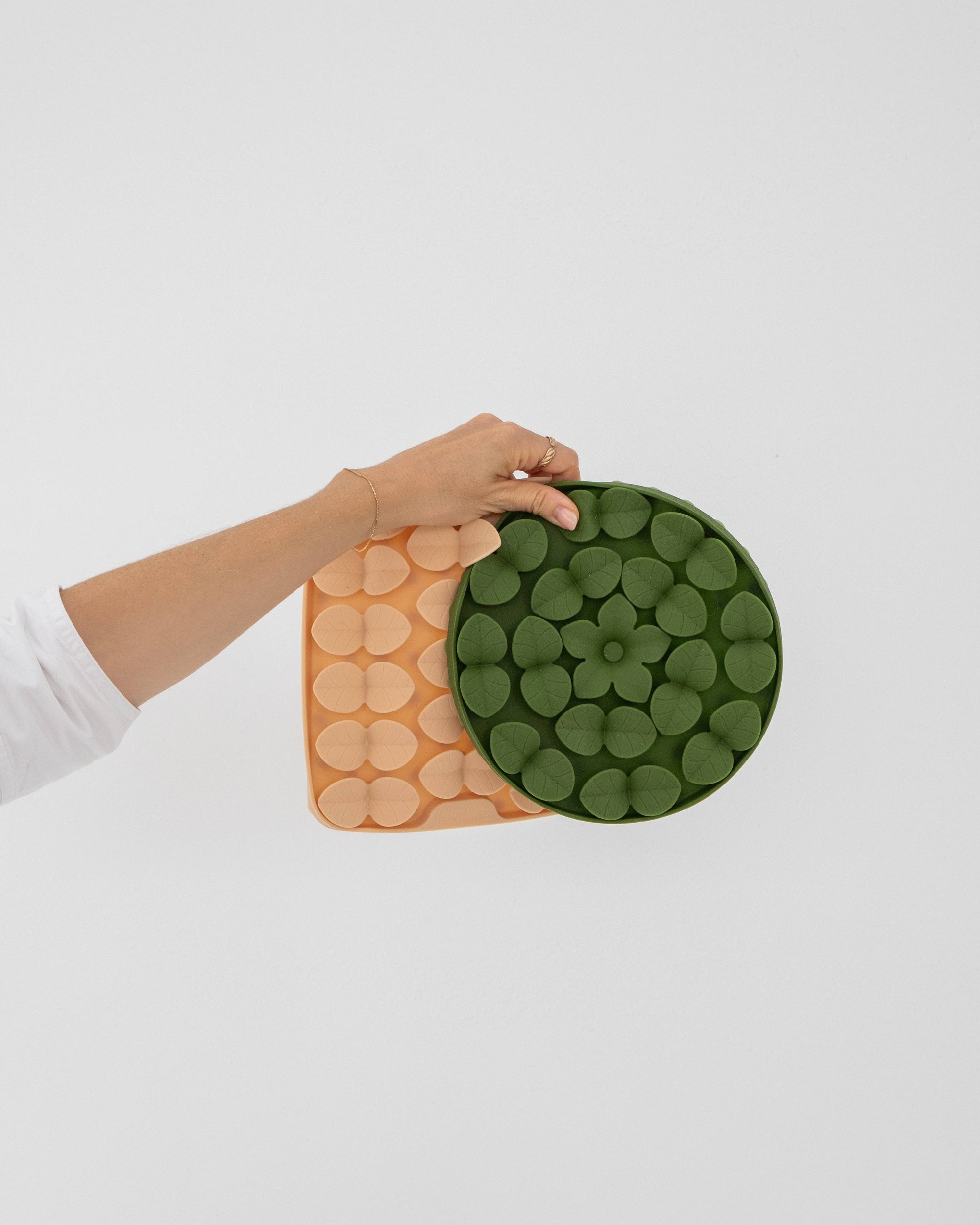 Tapis de fouille - Feuilles
